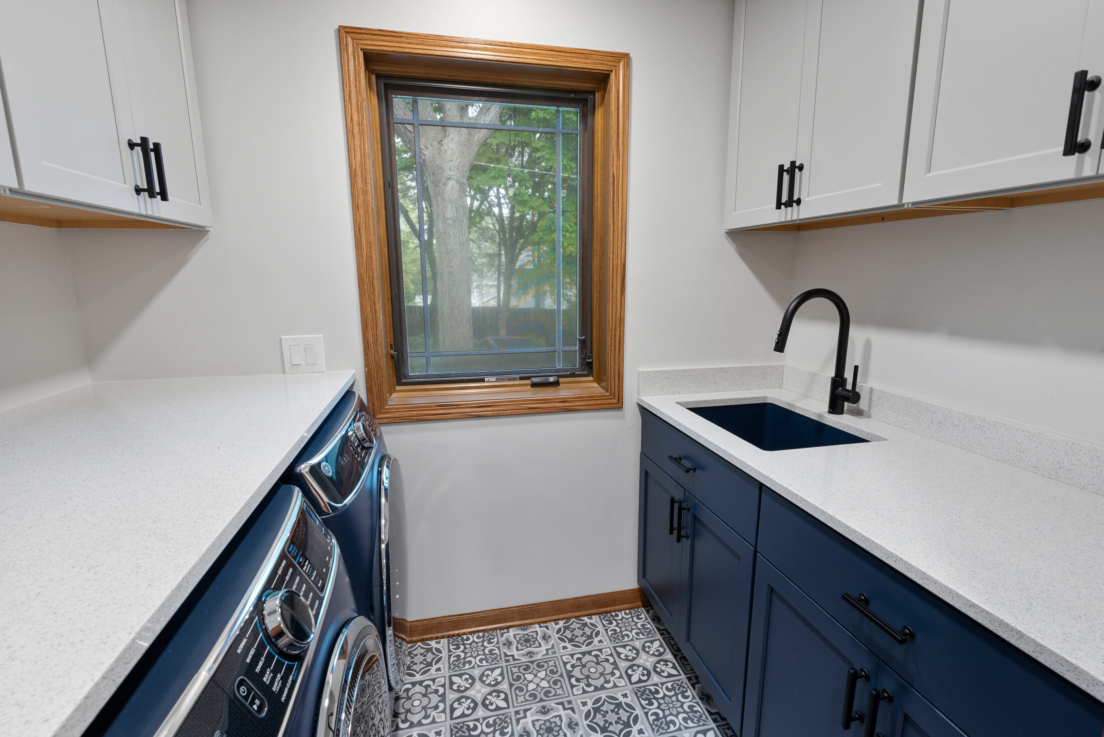 Menomonee Falls ModernFarmhouse First Floor Carmel Builders, Inc.